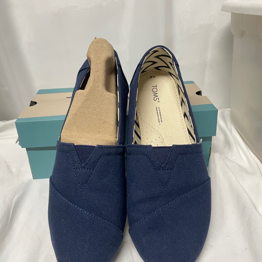 Toms Navy cotton Canvas Slip-On Flat Alpargata Navy Blue Sz 8 New with Box - Picture 16 of 16